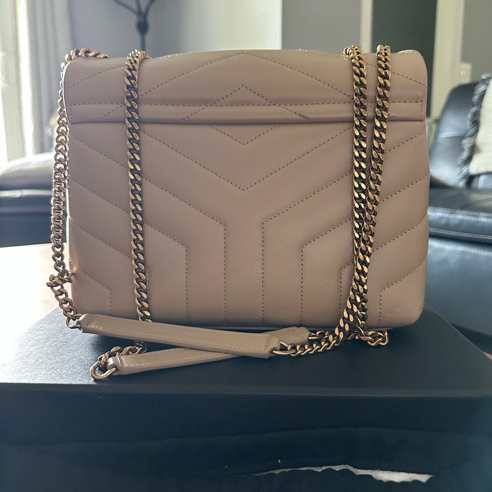 AUTHENTIC Small Saint Laurent Lou Lou Purse from Paris - Picture 4 of 15